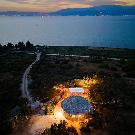 Island Getaway - Heritage House Mirce Екстериор снимка